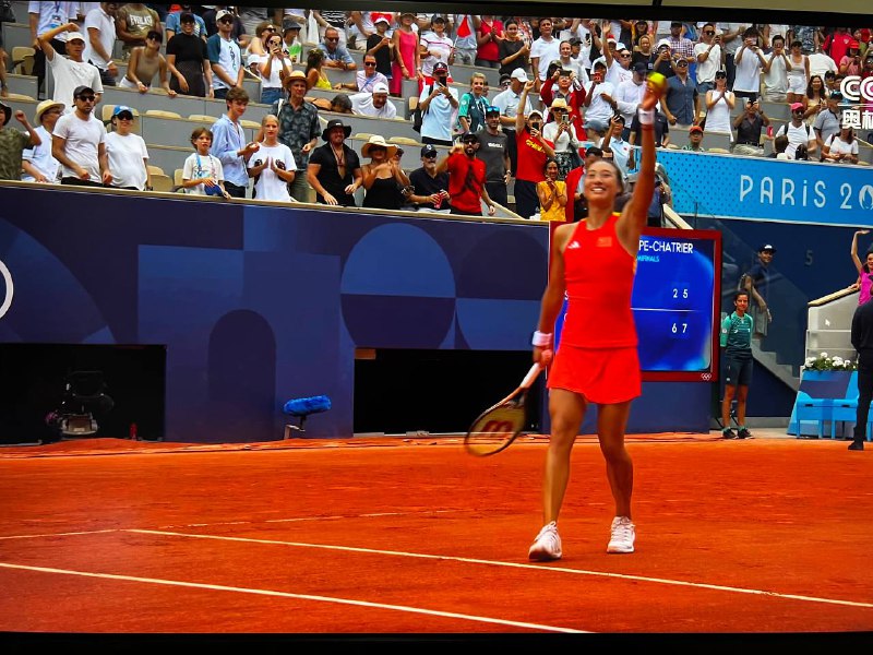 郑钦文 #网球 真牛啊，挺进决赛了